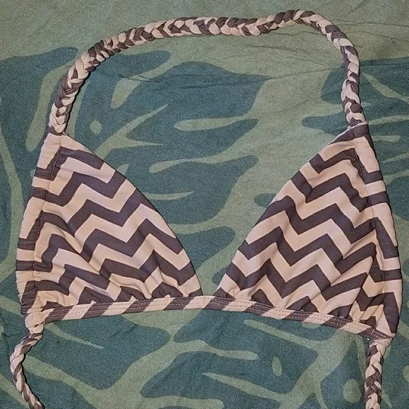 Acacia haiku bikini top tribal swimwear zig zag S - Picture 3 of 7